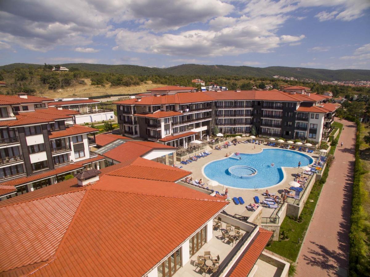 Nevis Resort & Aqua Park Сонячний Берег Екстер'єр фото